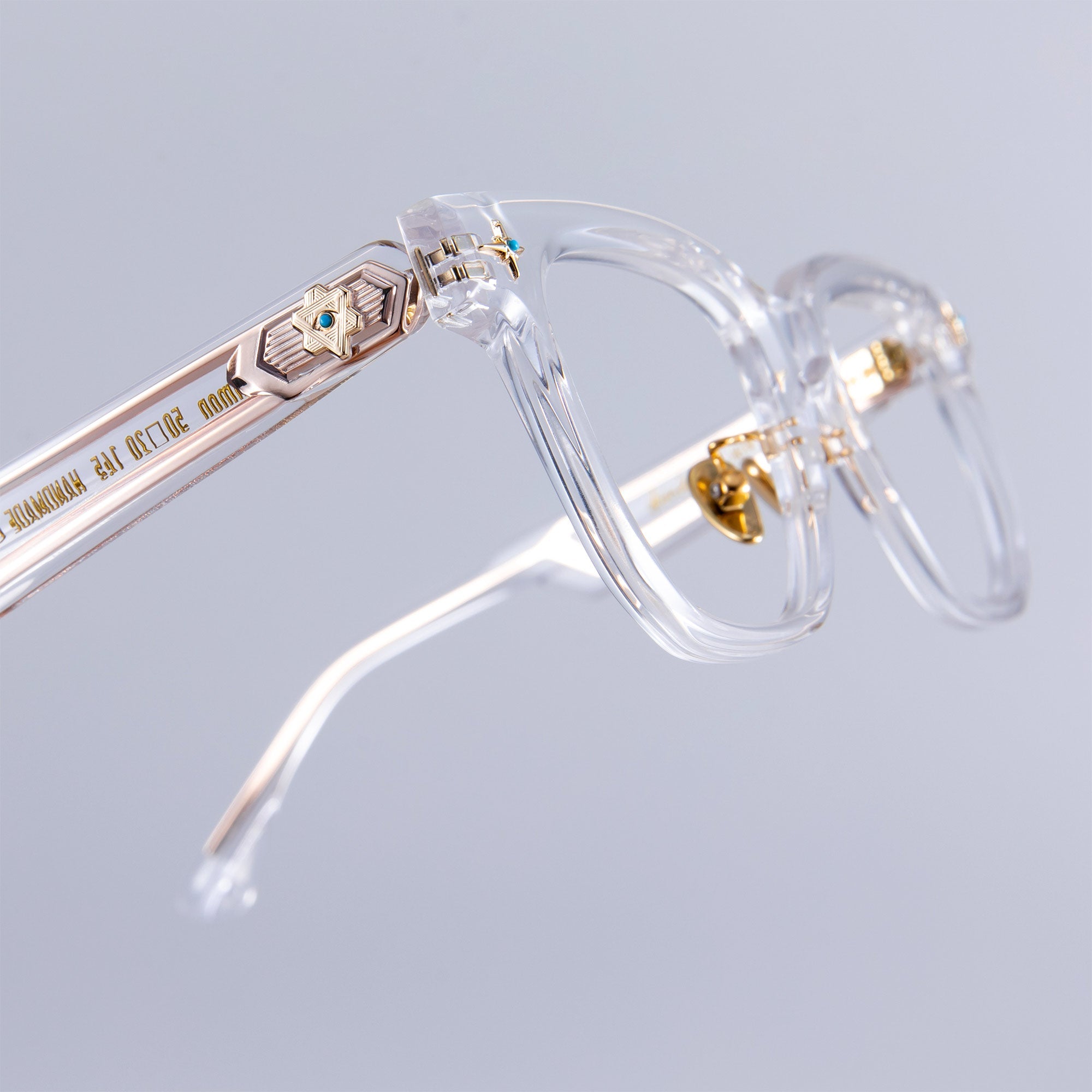 Donahugh-eyeglasses-trans