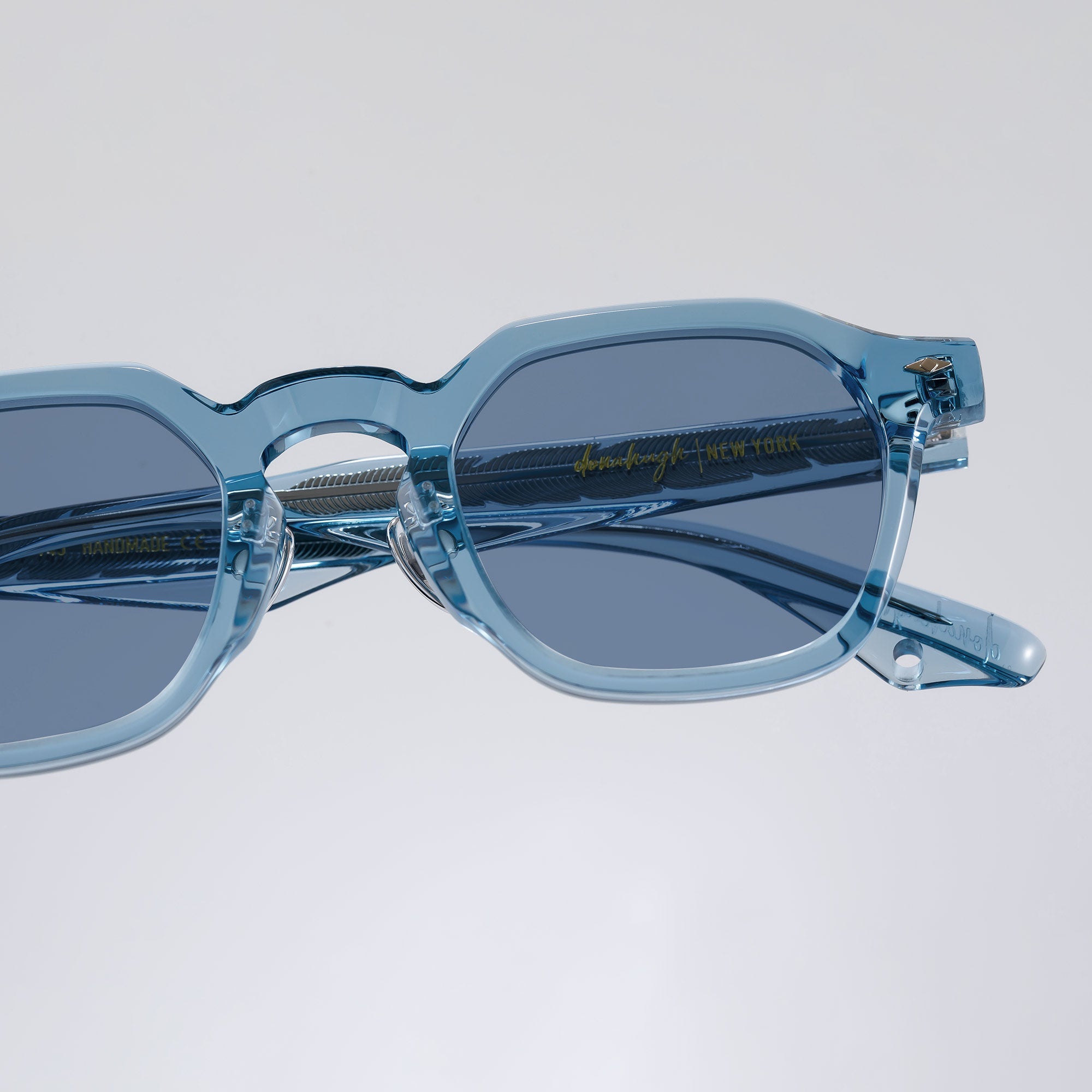 Donahugh-sunglasses-lightblue