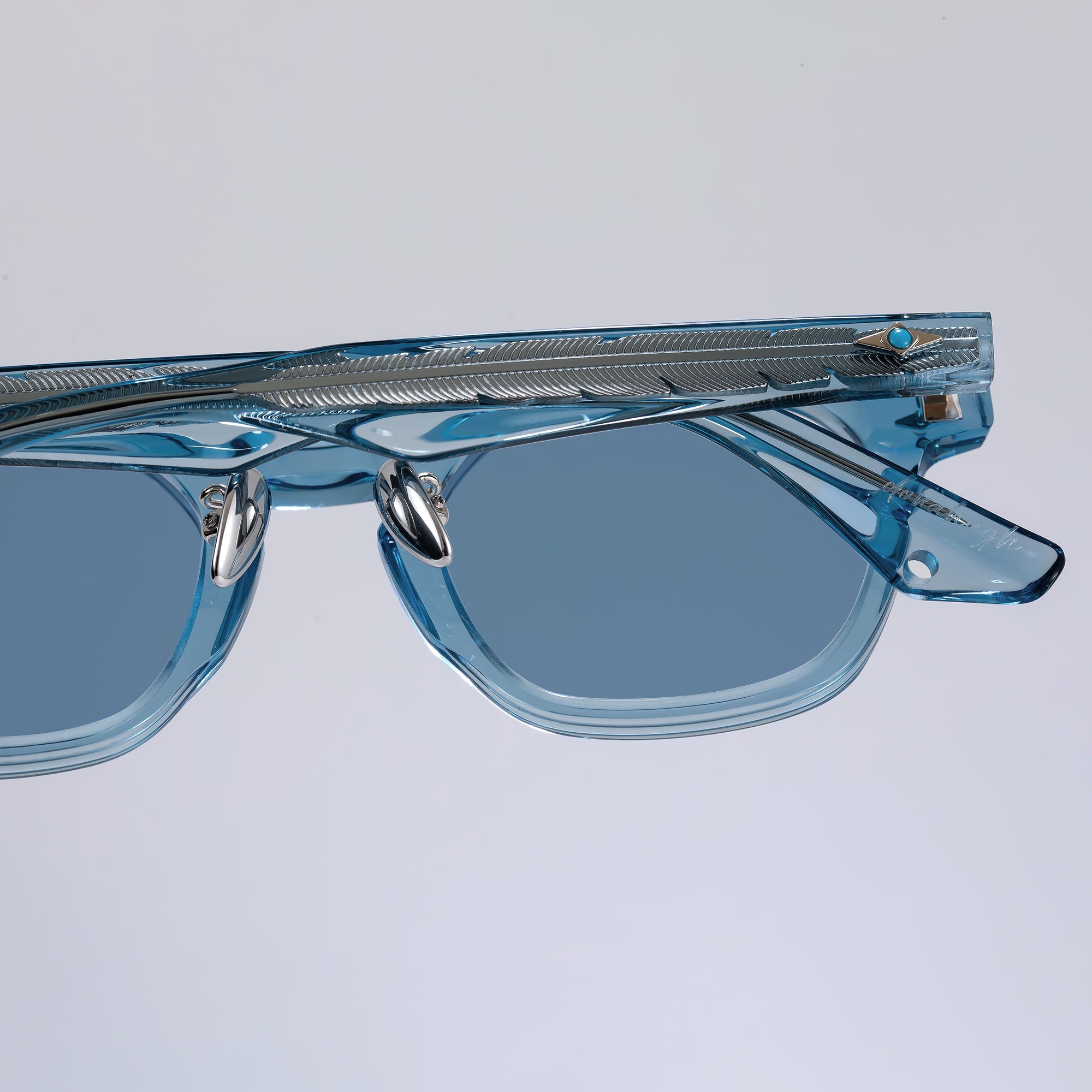 Donahugh-sunglasses-lightblue